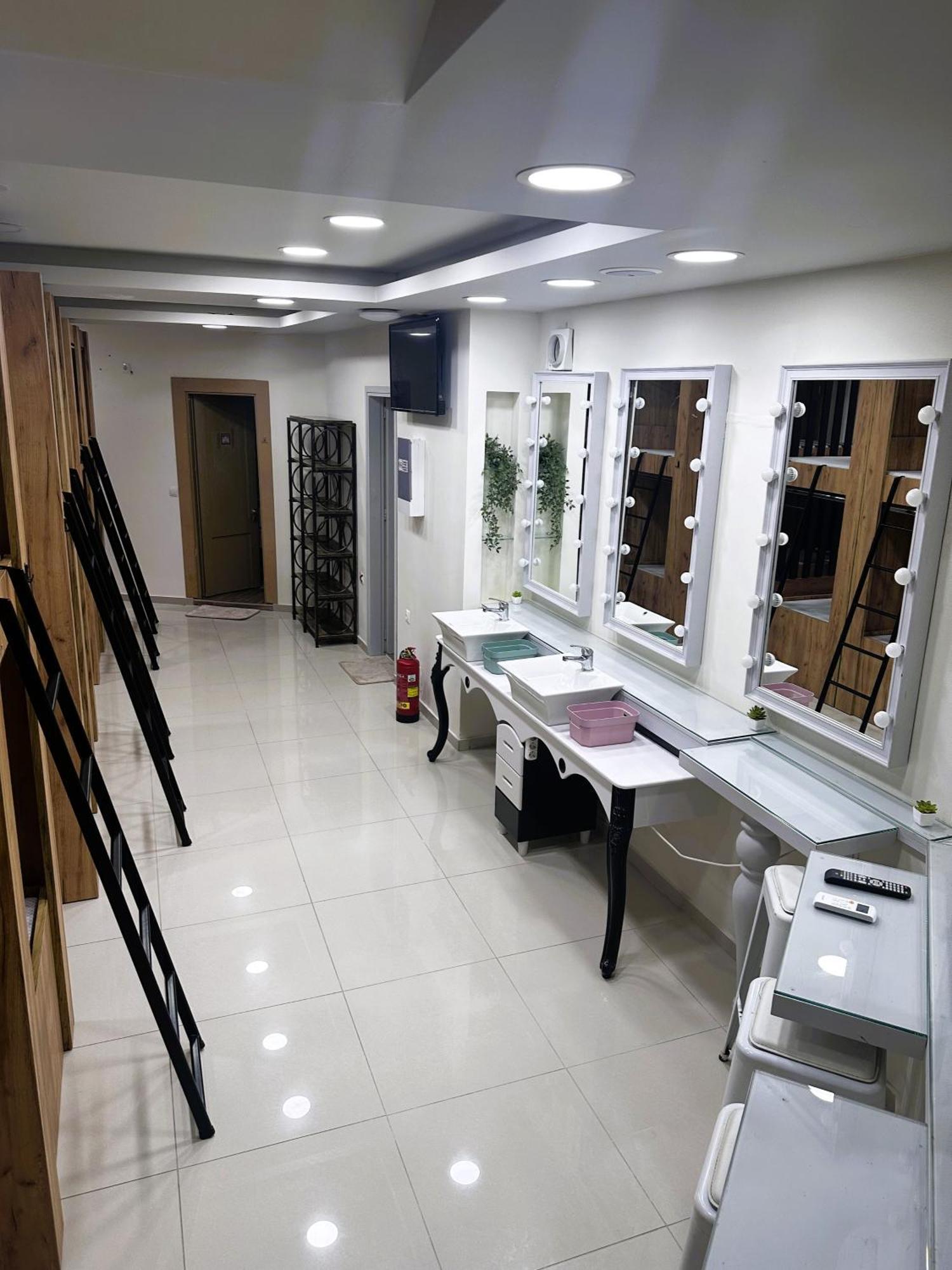 Hostel Parea Hersonissos المظهر الخارجي الصورة